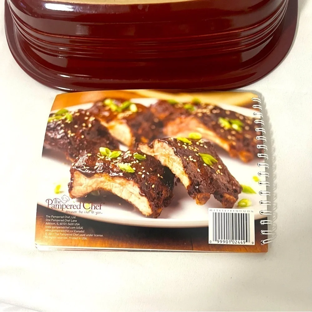 Pampered Chef Cranberry Deep Roaster Covered Baker Stoneware 3.1 Qt USA 5103 EUC